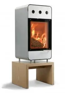 Moderner Kaminofen mit Glasfront – CAD Konstruktion, Artikelkonstruktion und Prototyp für Kleinserienproduktion